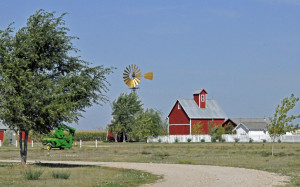 Farm in Henderson, Nebraska (Photo by Don Knebel)